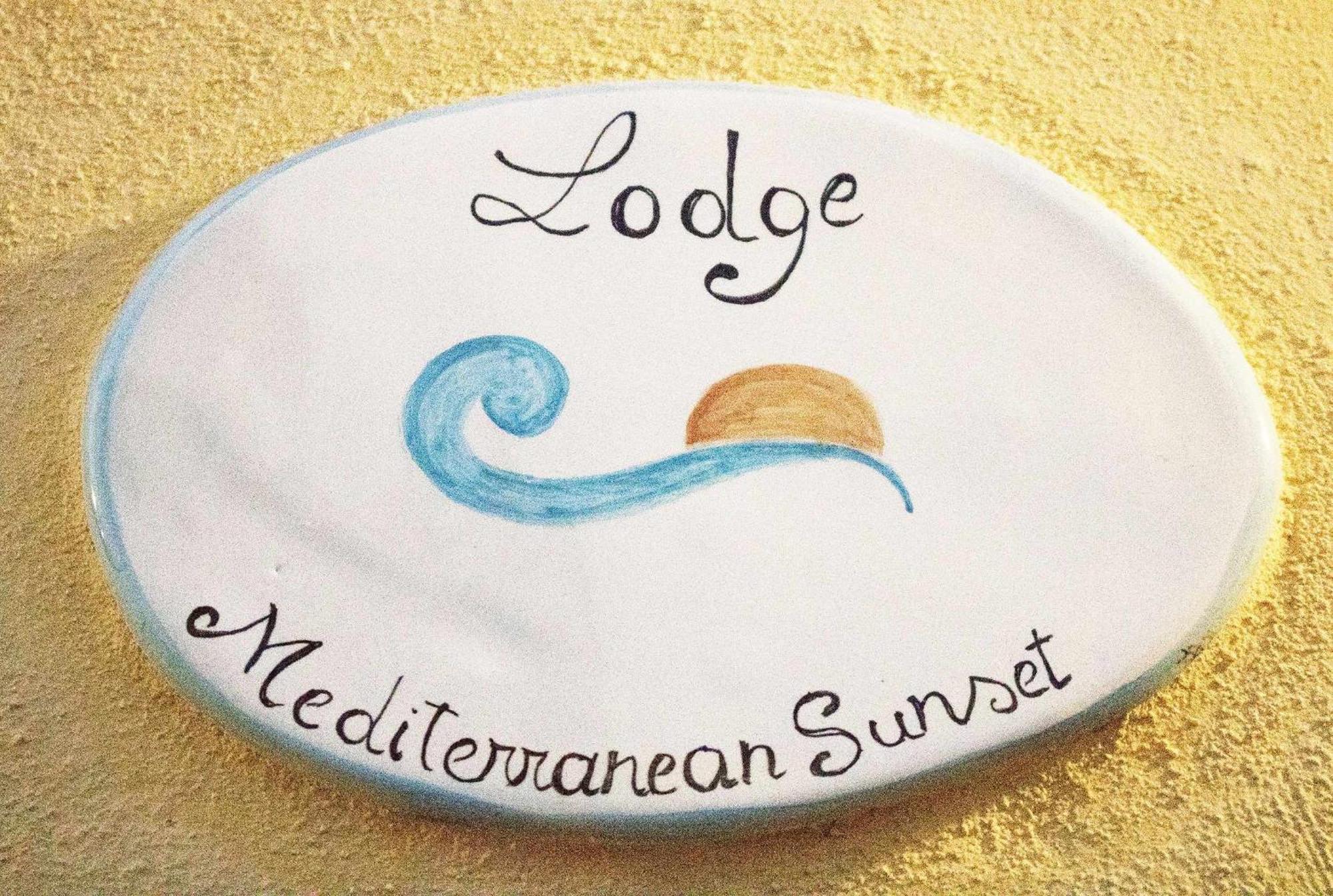 Mediterranean Sunset Lodge サンタ・クローチェ・カメリーナ エクステリア 写真